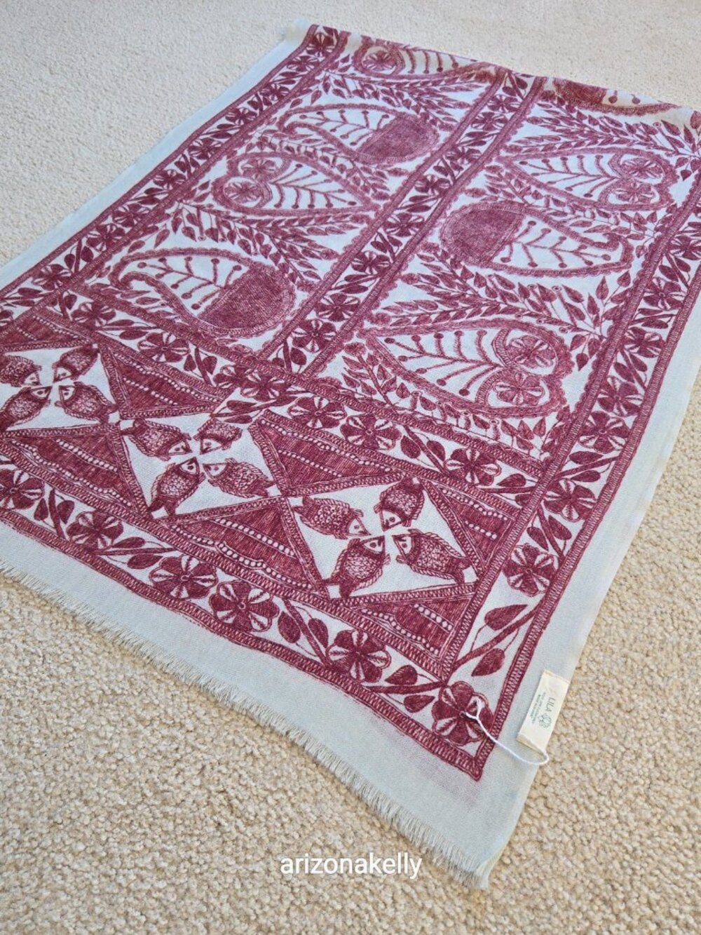 NWOT Lila Wool Lightweight Scarf With Fish Design Burgundy - Picture 11 of 15